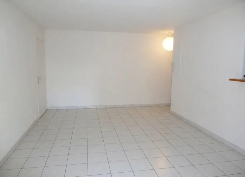 Appartement Rue Commandant Raynal à Nîmes