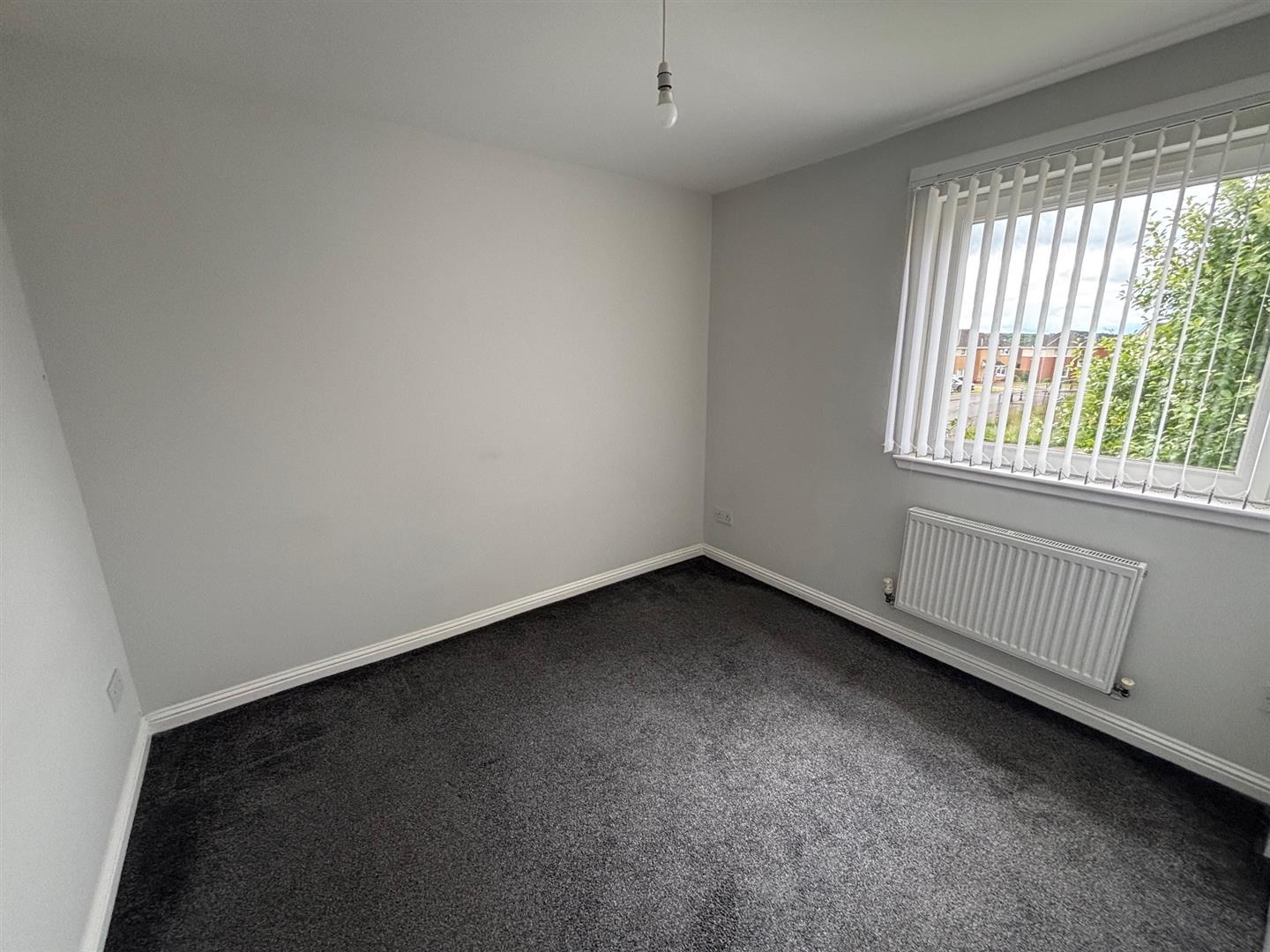 Flat Millhall Court in Plains