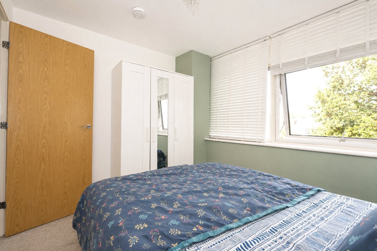 Room Pound Road in Borough of Runnymede