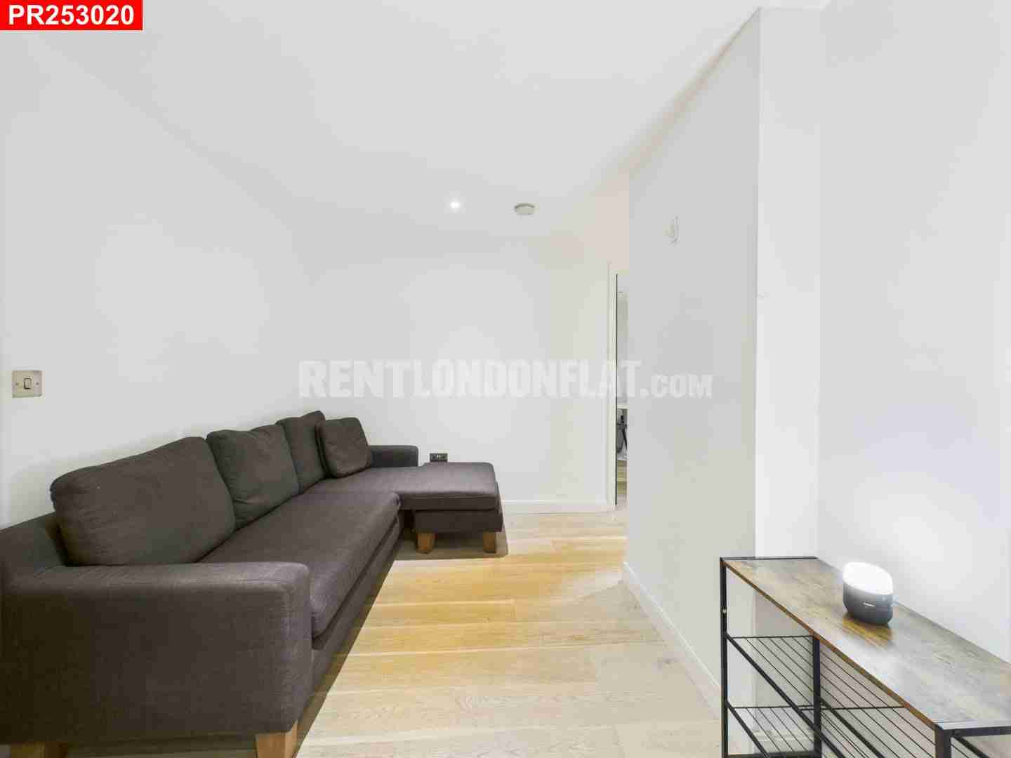 House Wharf Road in Greater London