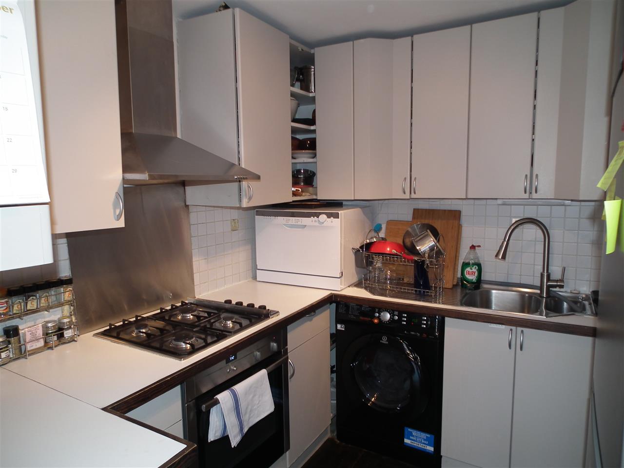 Flat Chetwynd Road in Greater London