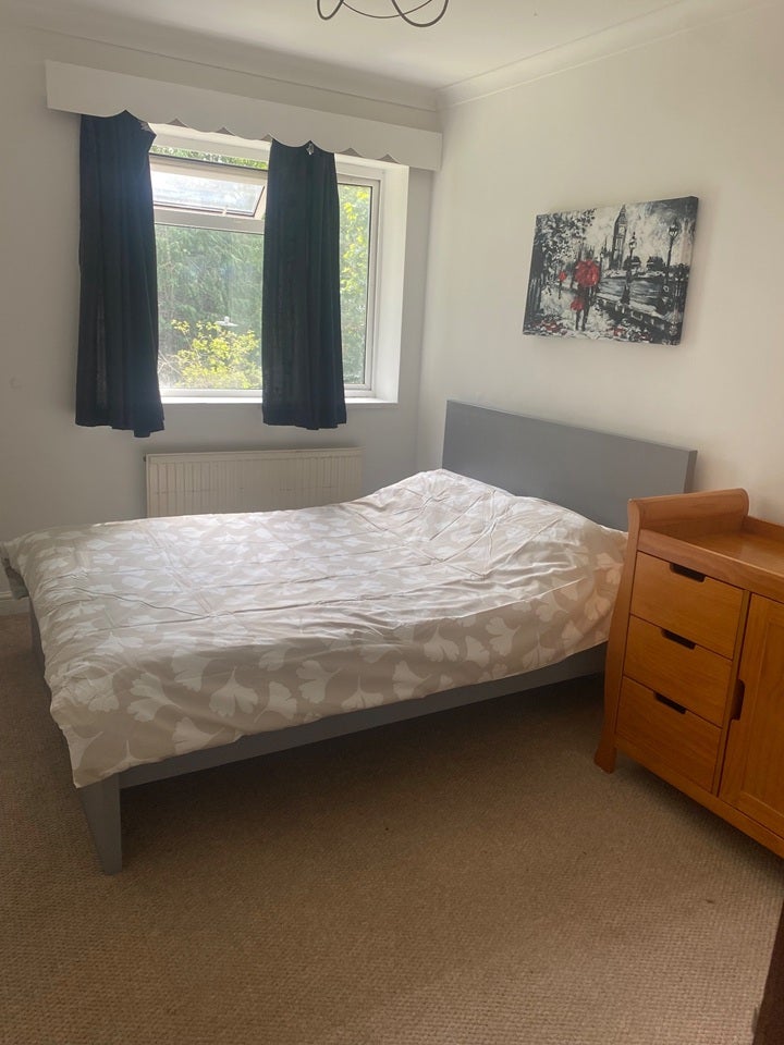 Room Wanborough Drive in Greater London