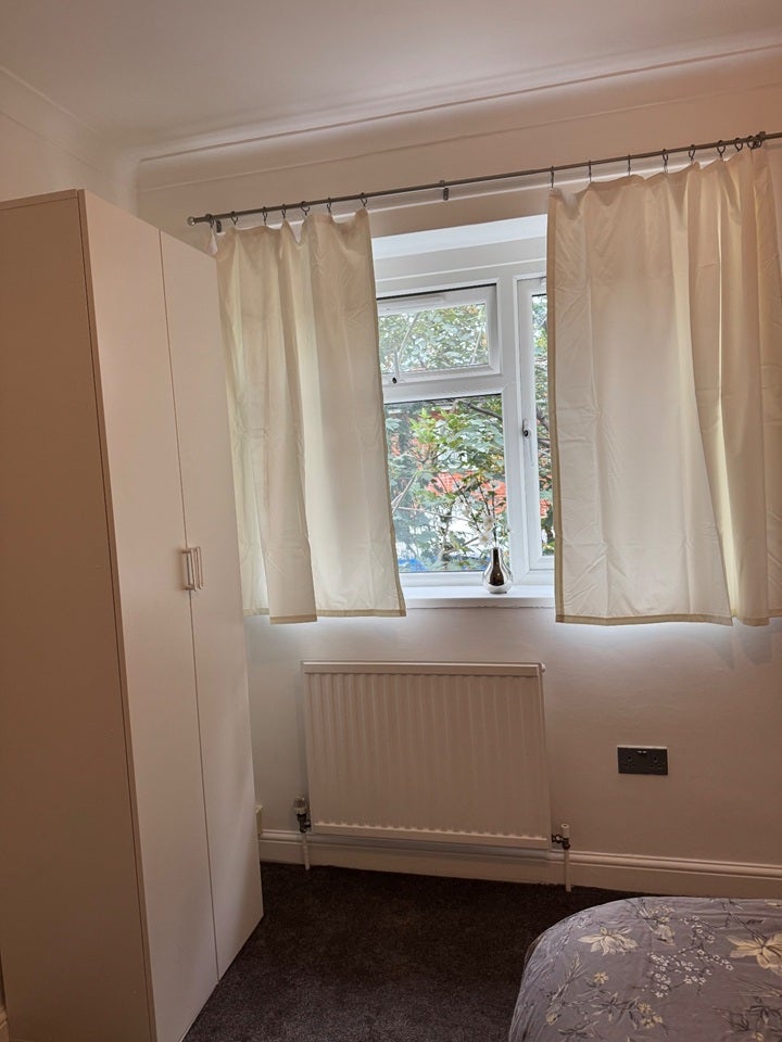 Room Wanborough Drive in Greater London