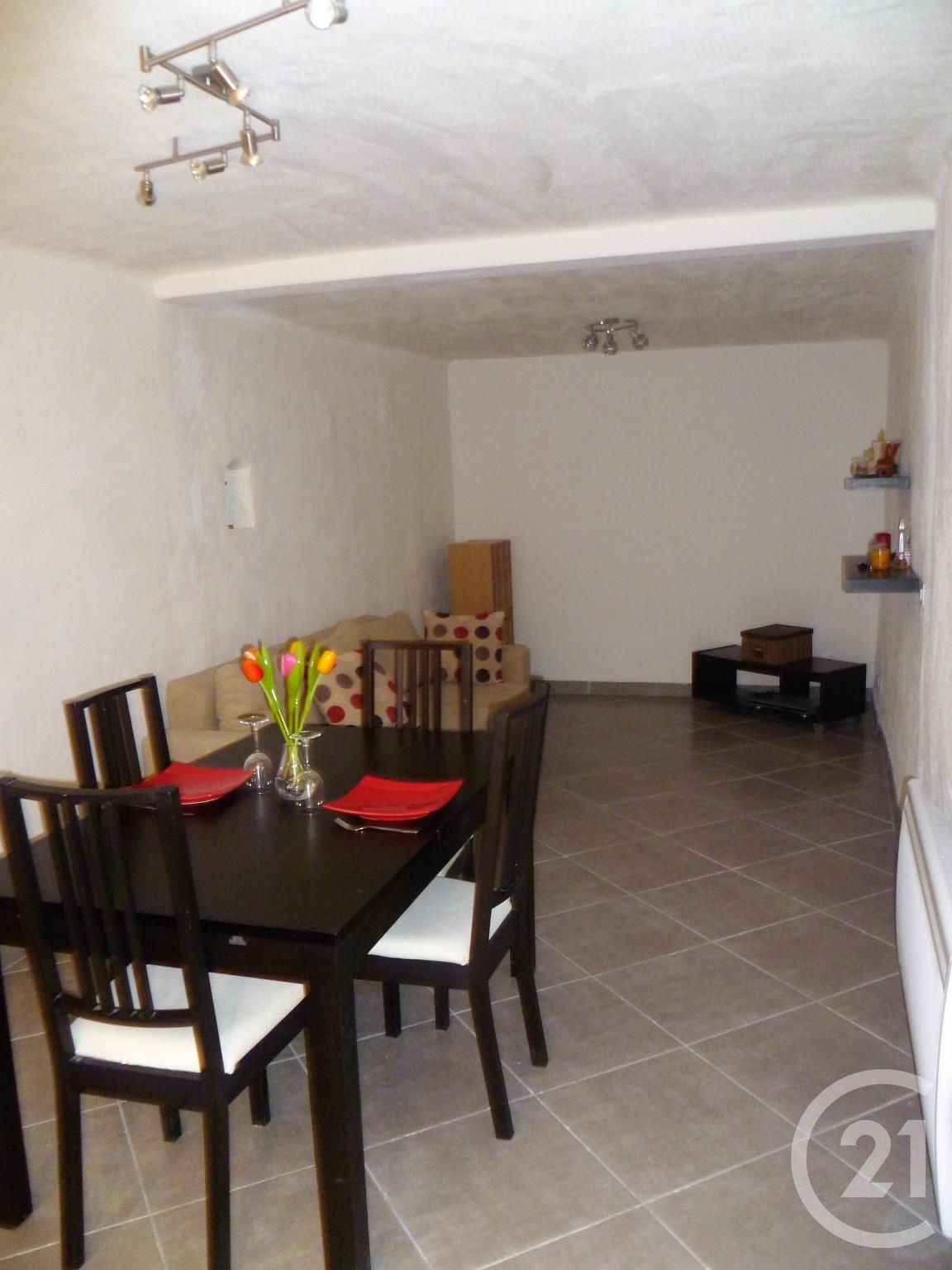 Maison Rue Esquiros à Saint-Maximin-la-Sainte-Baume