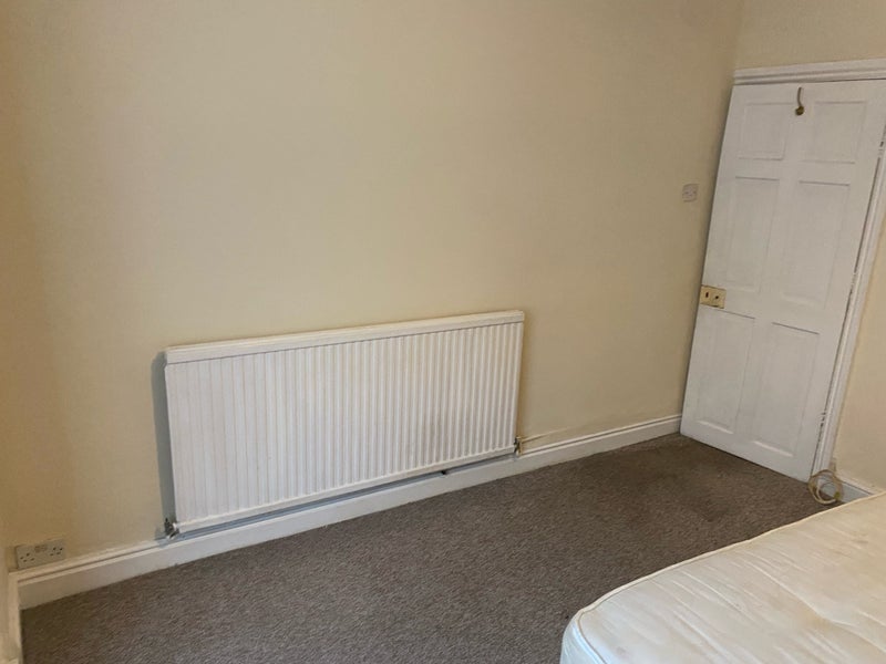 Room East Park in Crawley