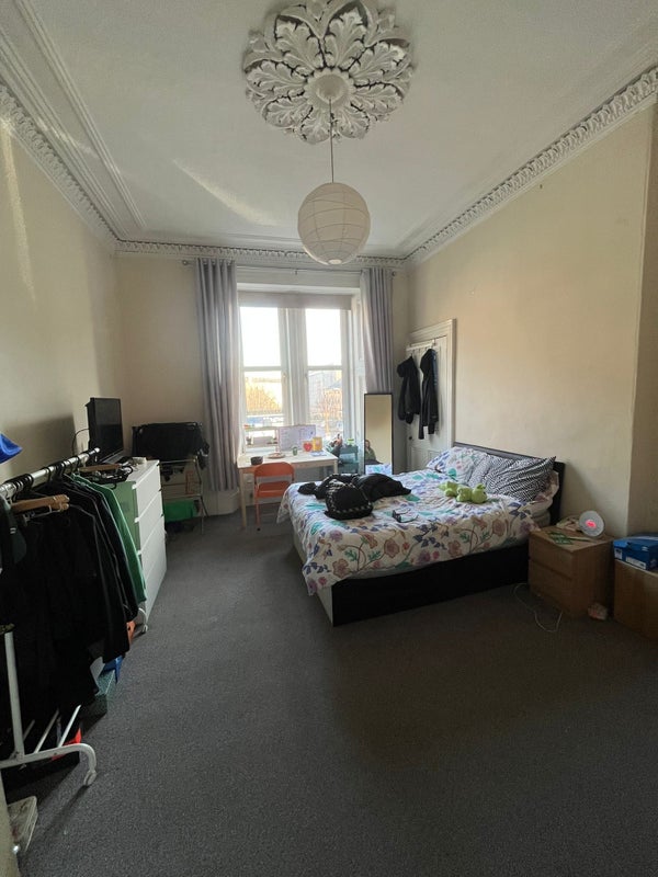 Room Great Western Road in Glasgow