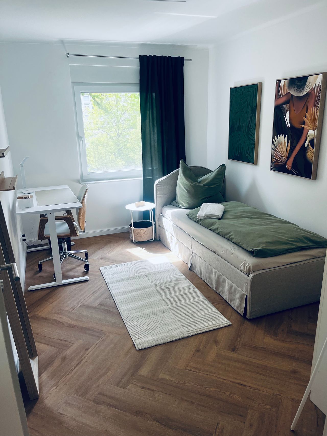 Zimmer Kettenhofweg in Frankfurt am Main