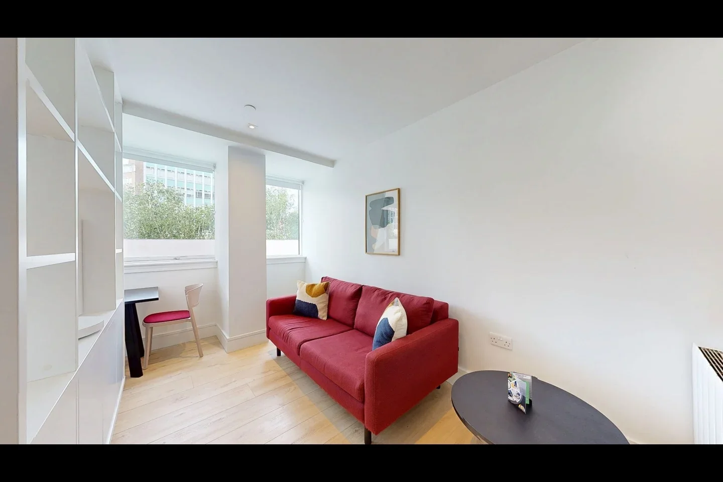 Flat Olympic Way in Greater London