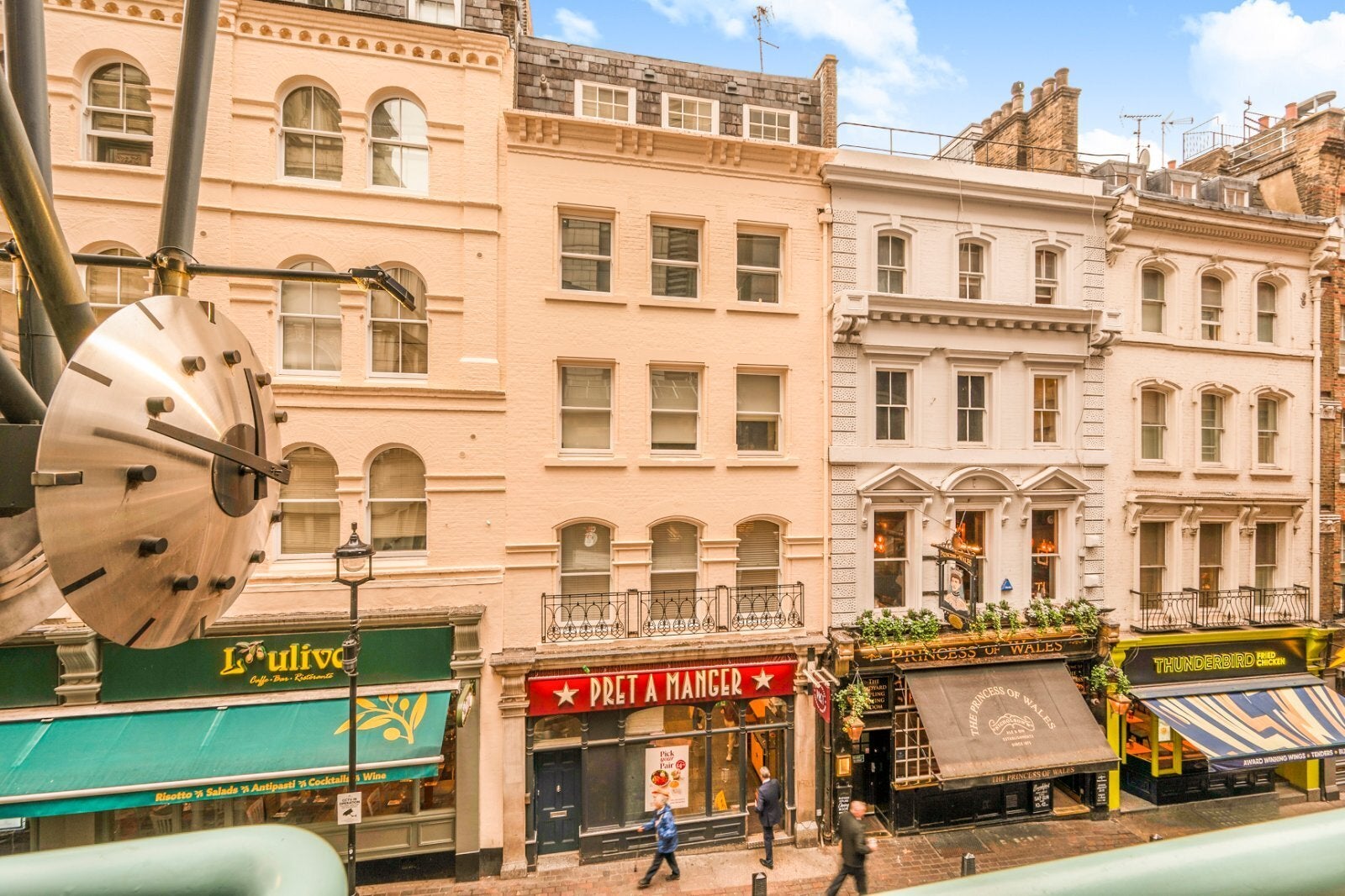 Flat Villiers Street in City of Westminster