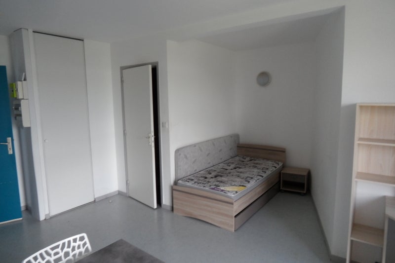 Flat Place Léonard de Vinci in Rosières-près-Troyes