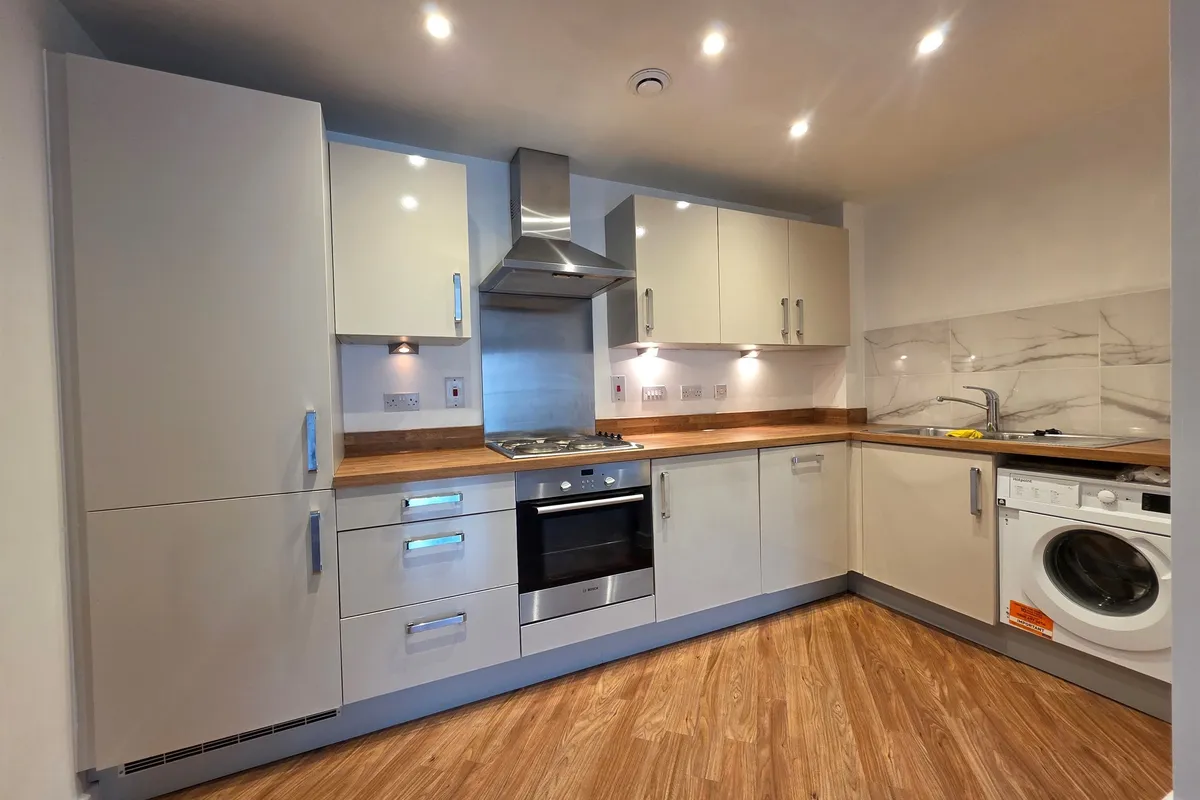 Flat Viridian Square in Aylesbury