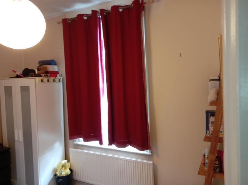 Room Rosslyn Mews in Greater London