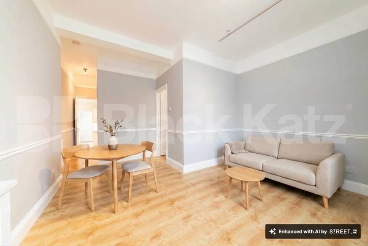 Flat Iverson Road in Greater London