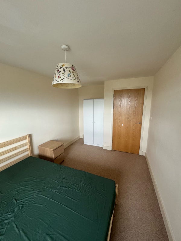 Room Walsall Road in Sandwell