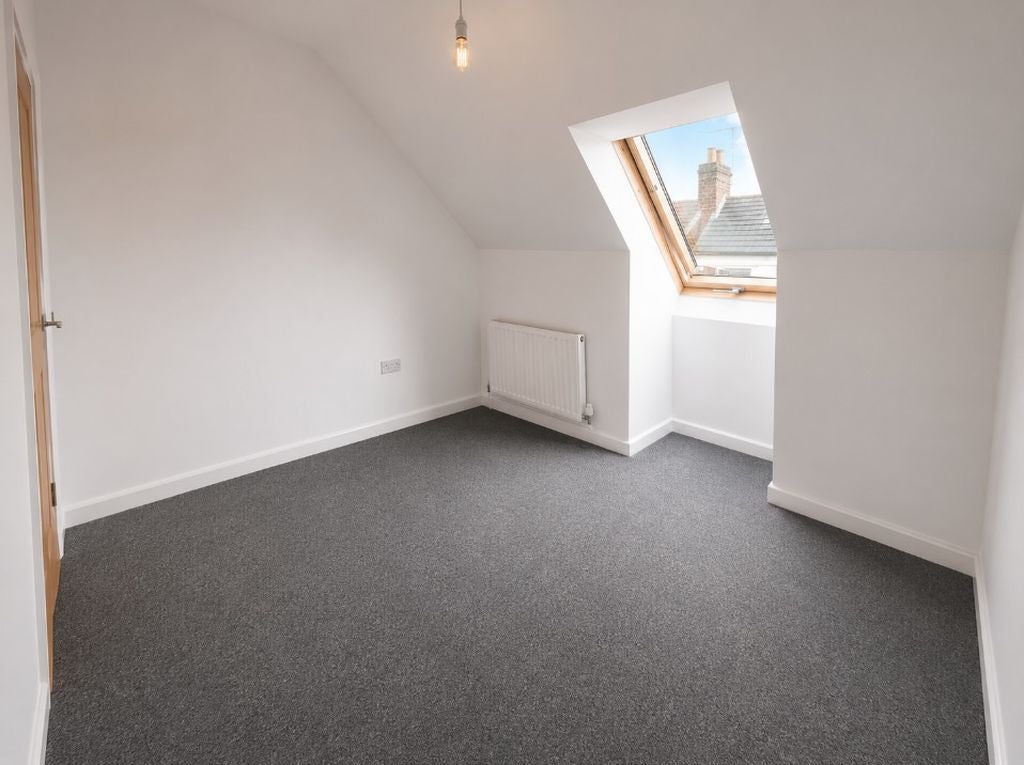 Flat Prince of Wales Road in Gosport