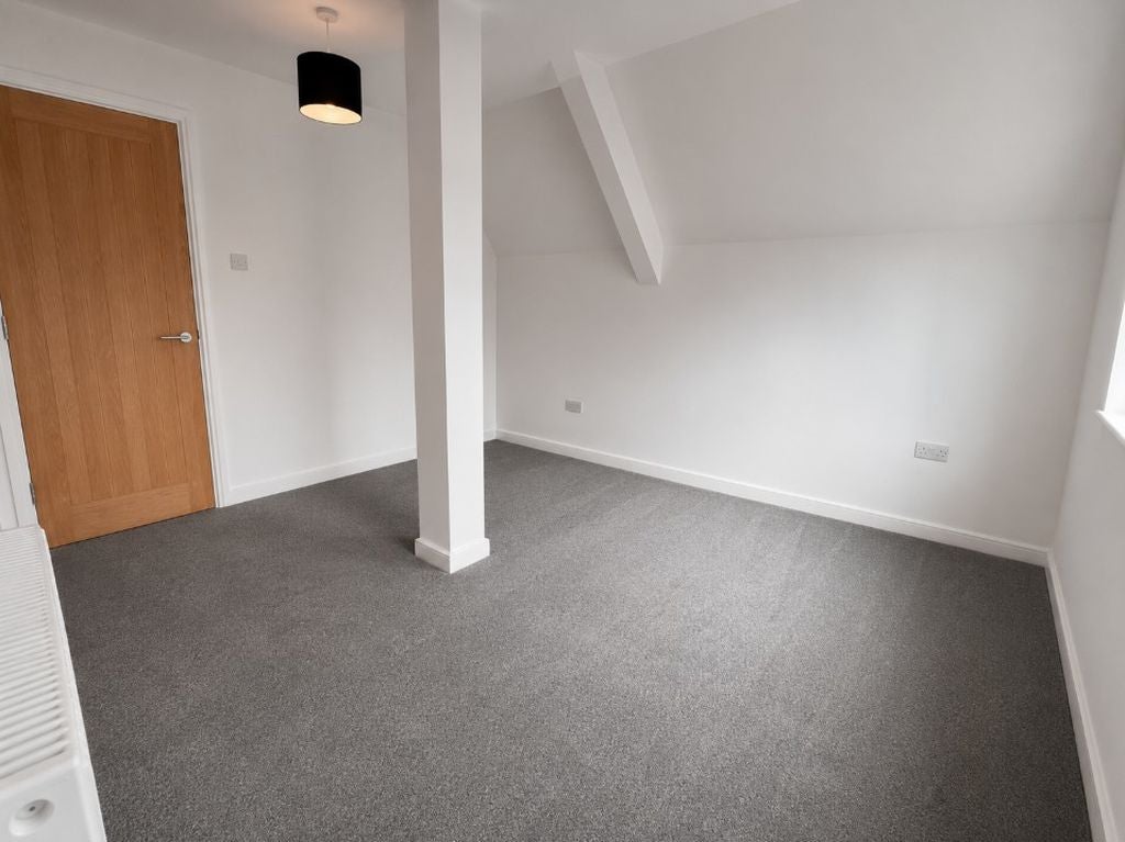 Flat Prince of Wales Road in Gosport