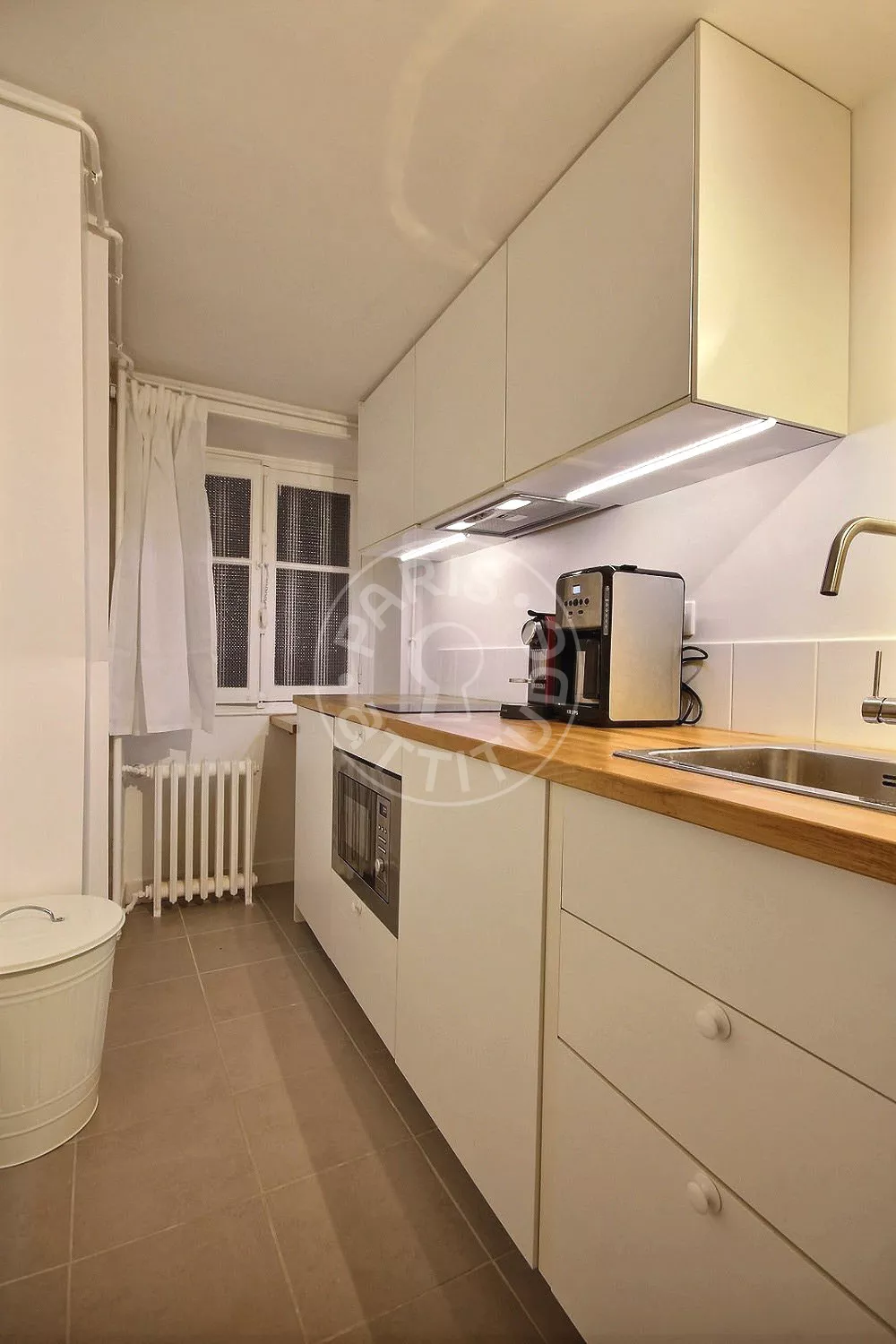 Flat Rue du Croissant in Paris