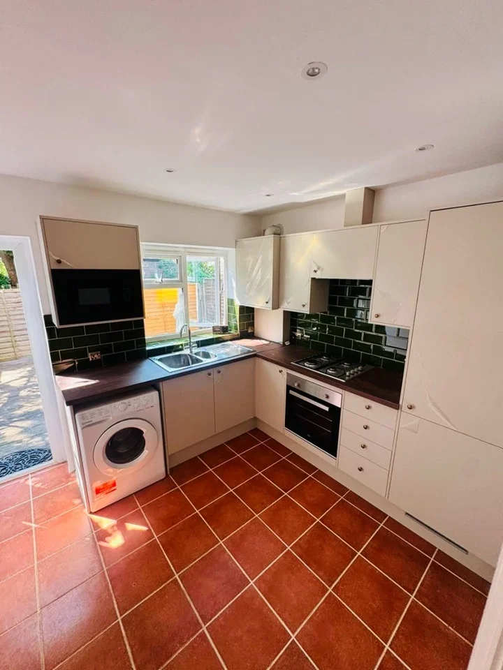 Flat Moorcroft Road in Greater London