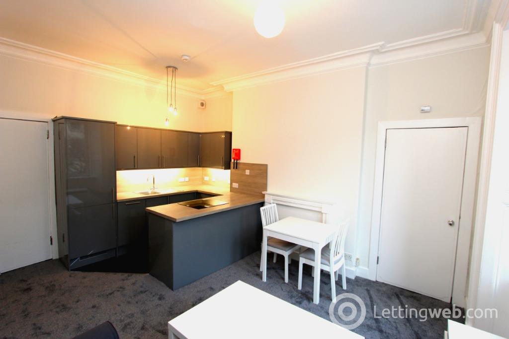 Flat Orwell Place in City of Edinburgh