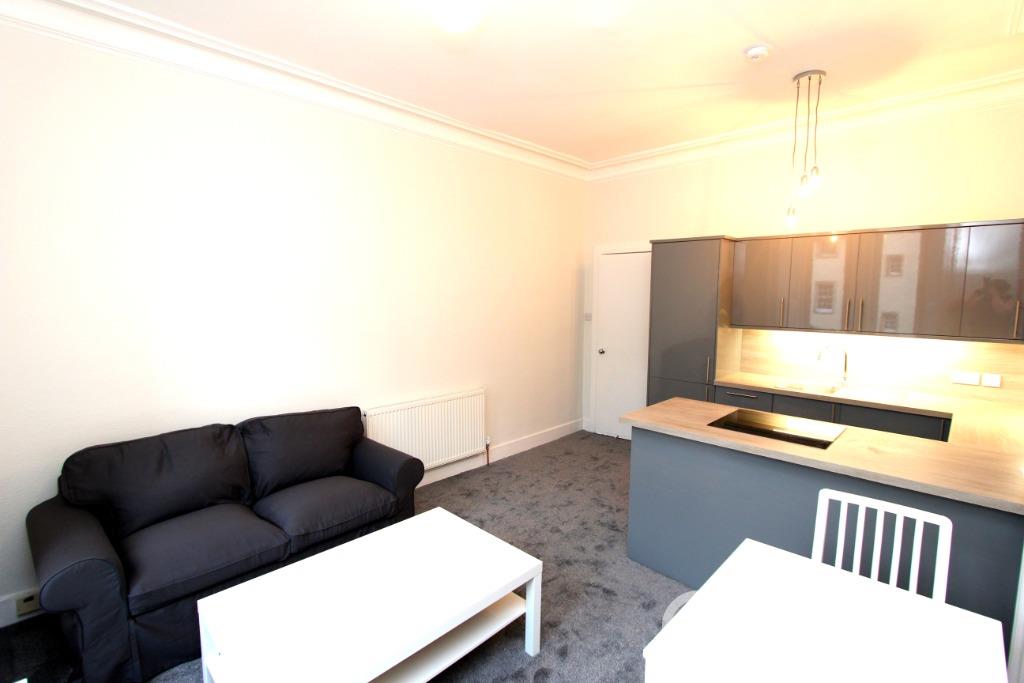 Flat Orwell Place in City of Edinburgh