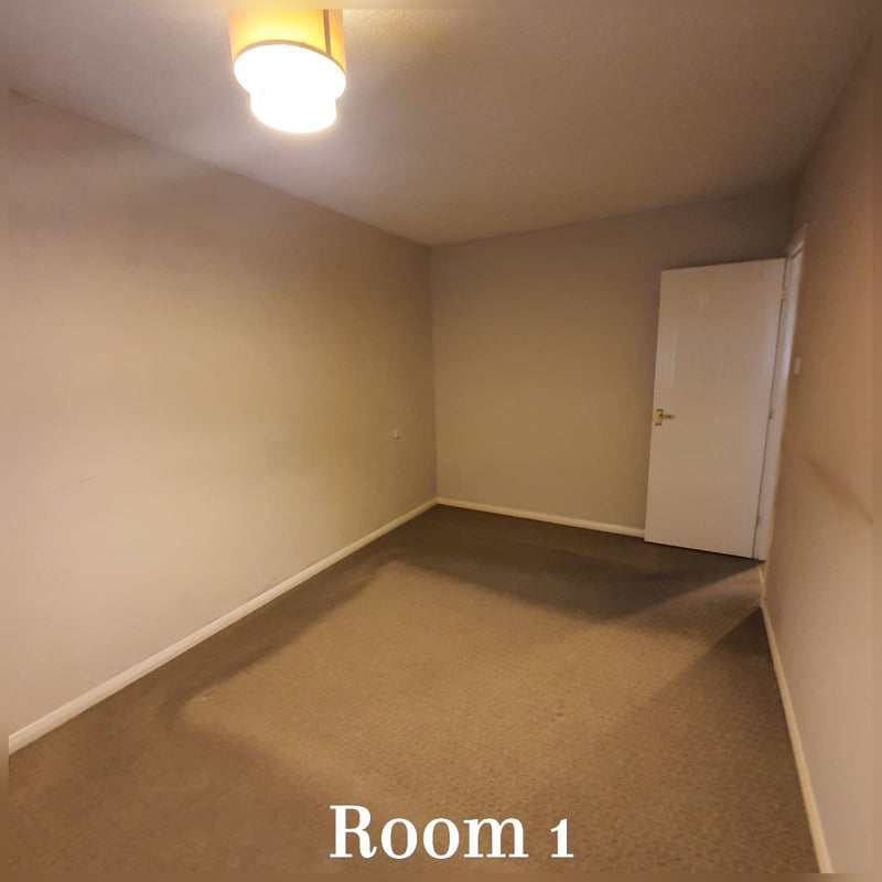 House Bronte Close in Leicester