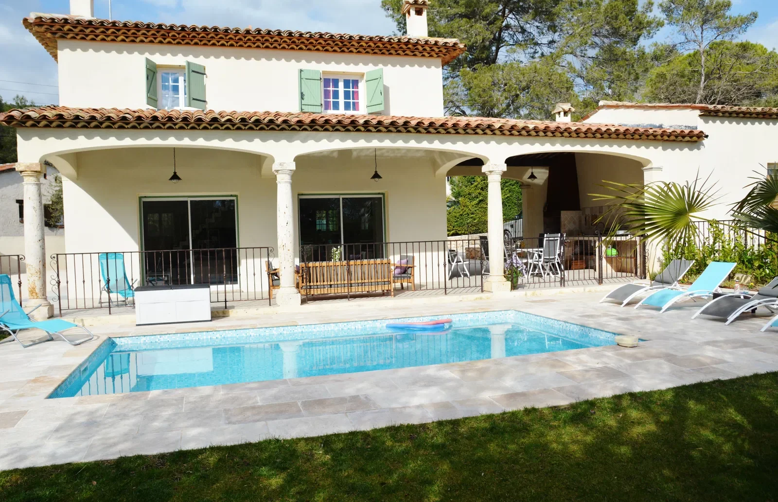 Maison Avenue de l'Hôtel de Ville à Val de Tignet