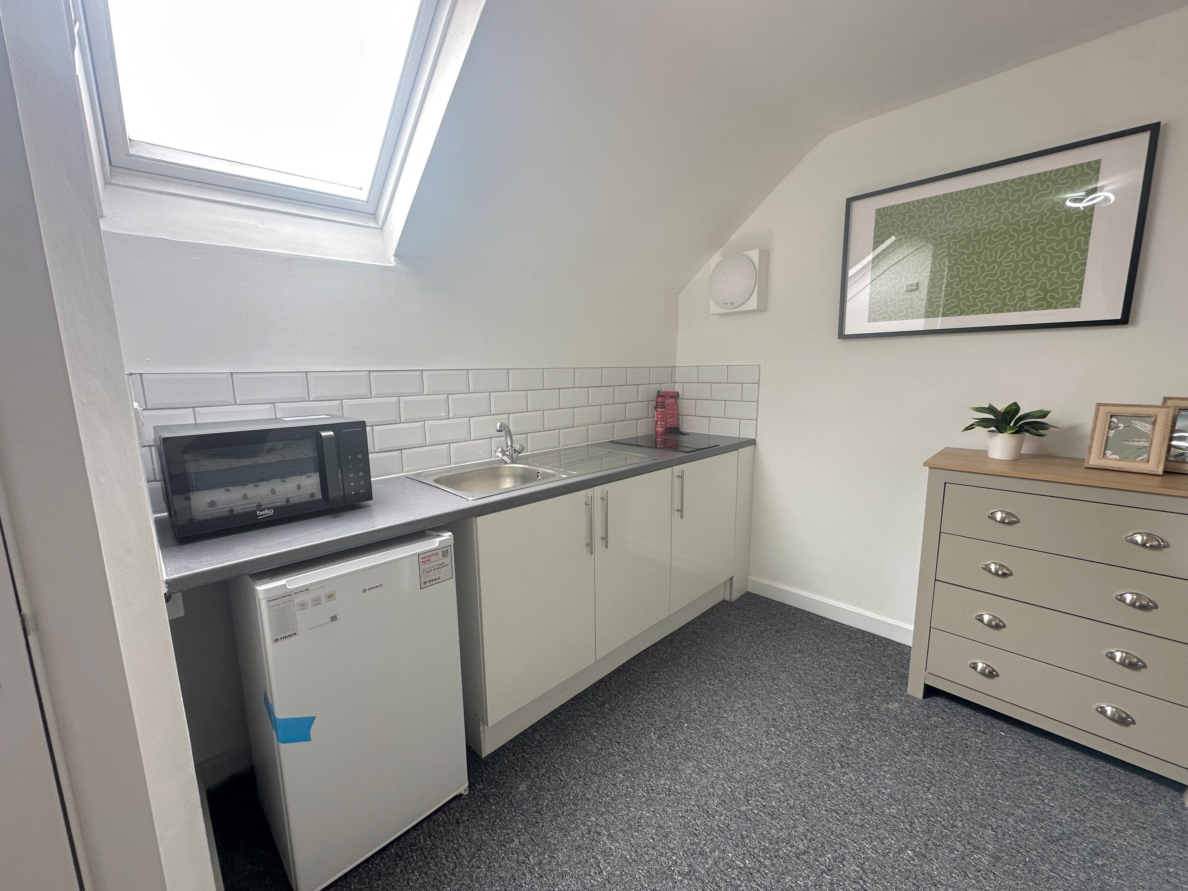Room Prospect Road North in Redditch