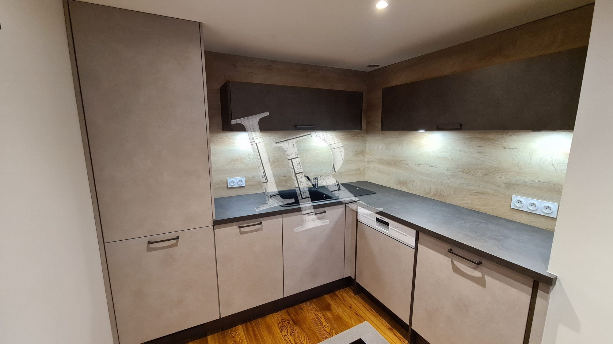 Flat Place du Breuil in Le Puy-en-Velay