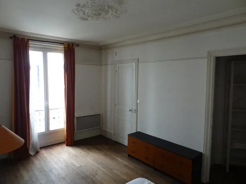 Chambre Rue de l'Aqueduc à Paris