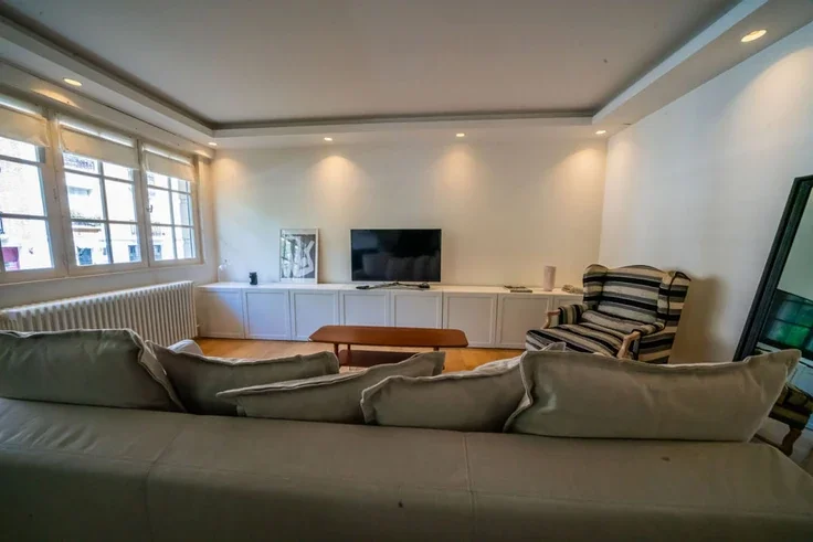 Flat Rue de la Ferme in Neuilly-sur-Seine