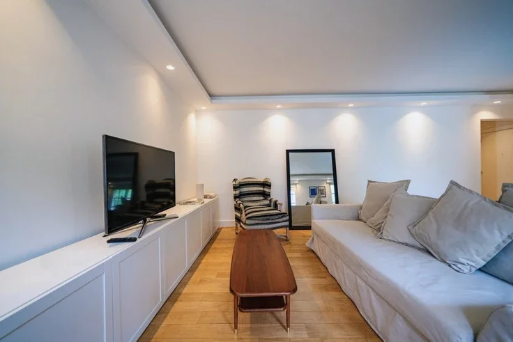 Flat Rue de la Ferme in Neuilly-sur-Seine