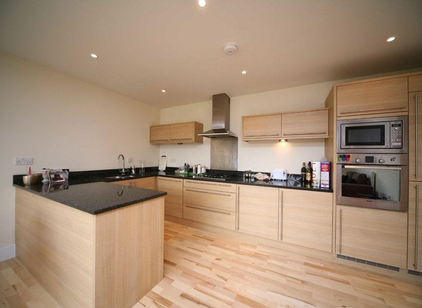 Flat Nightingale Place in Greater London
