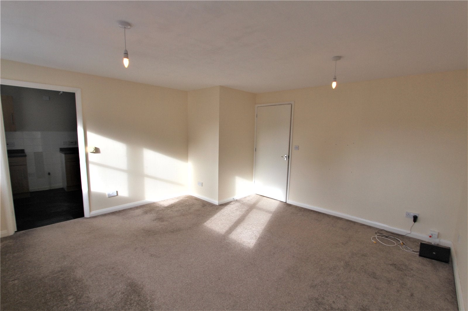 Flat Stonebridge Road in Gravesham