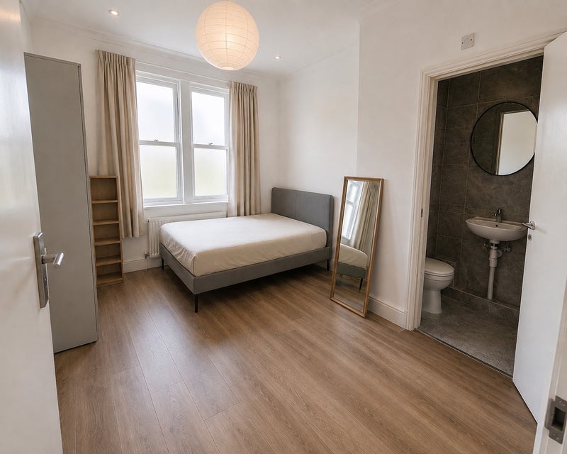 Room Lichfield Grove in Greater London