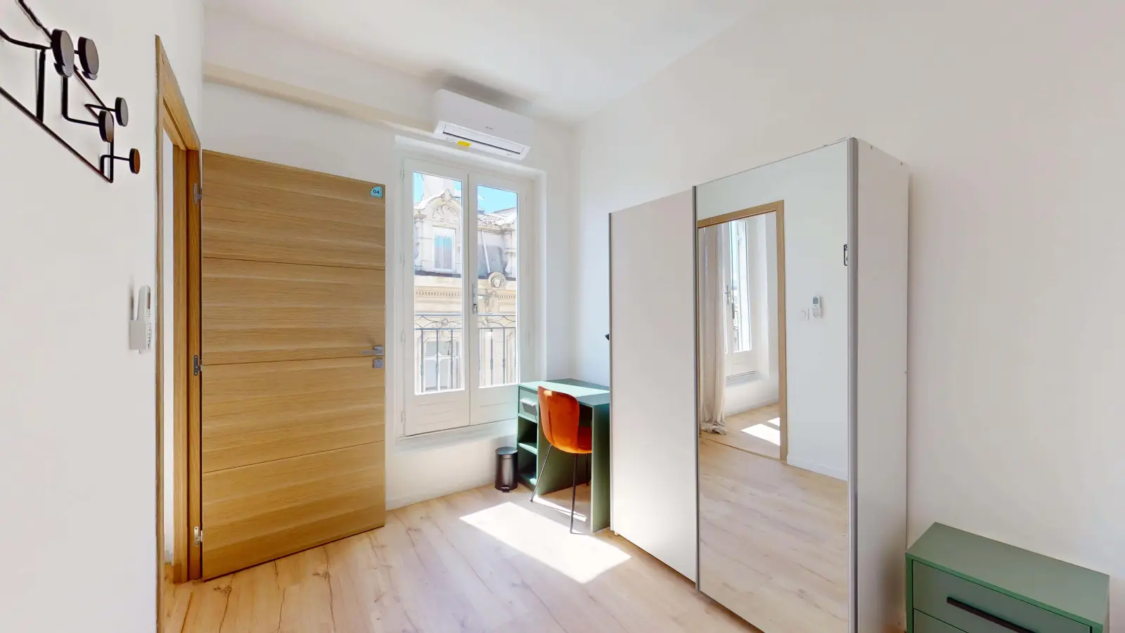 Chambre Rue Sylvabelle Robert de Vernejoul à Marseille