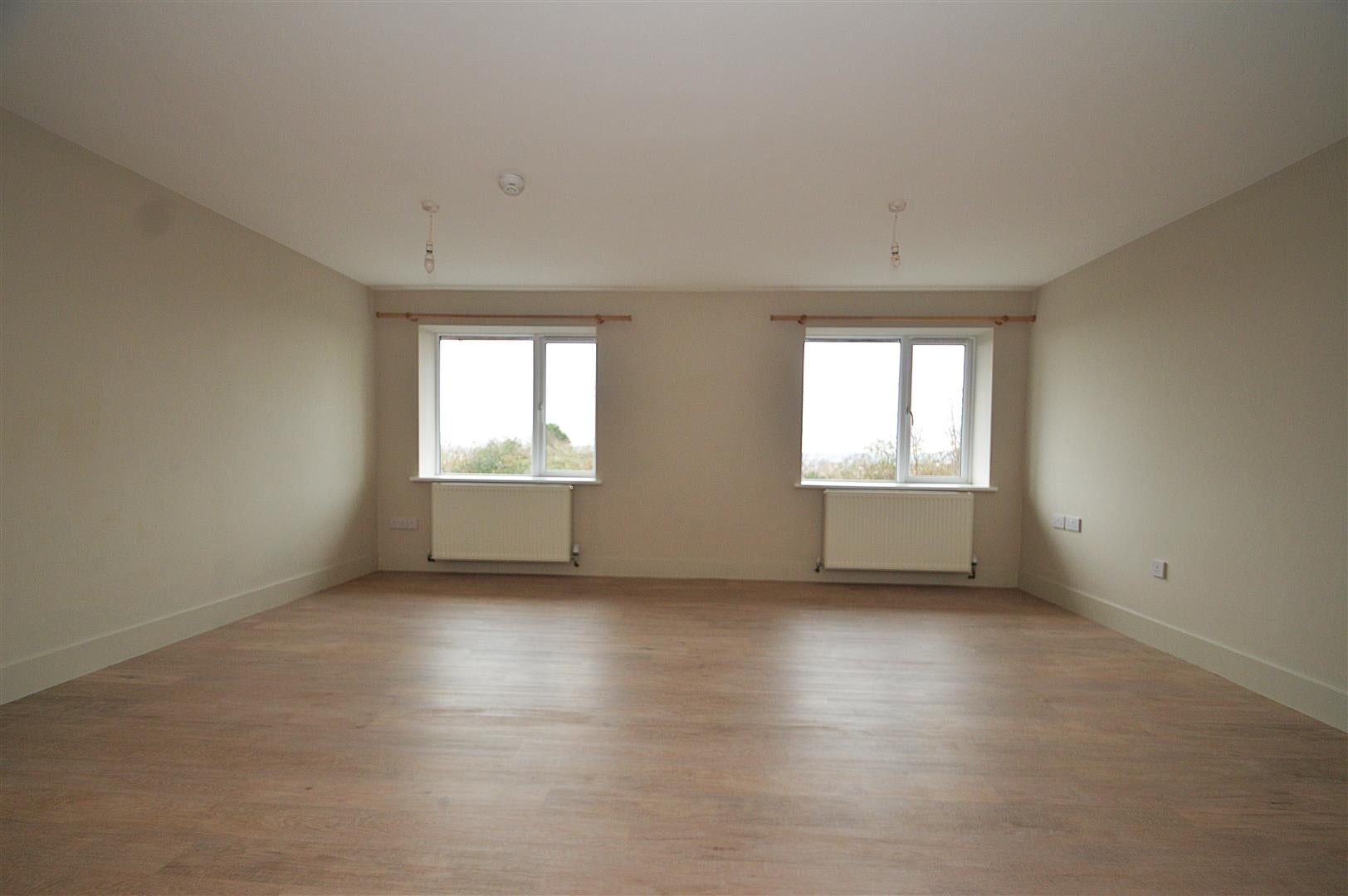 Flat Kellaway Court in Bristol