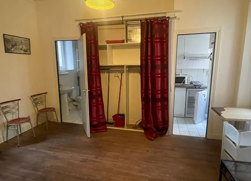 Flat Rue Chaudrier in La Rochelle