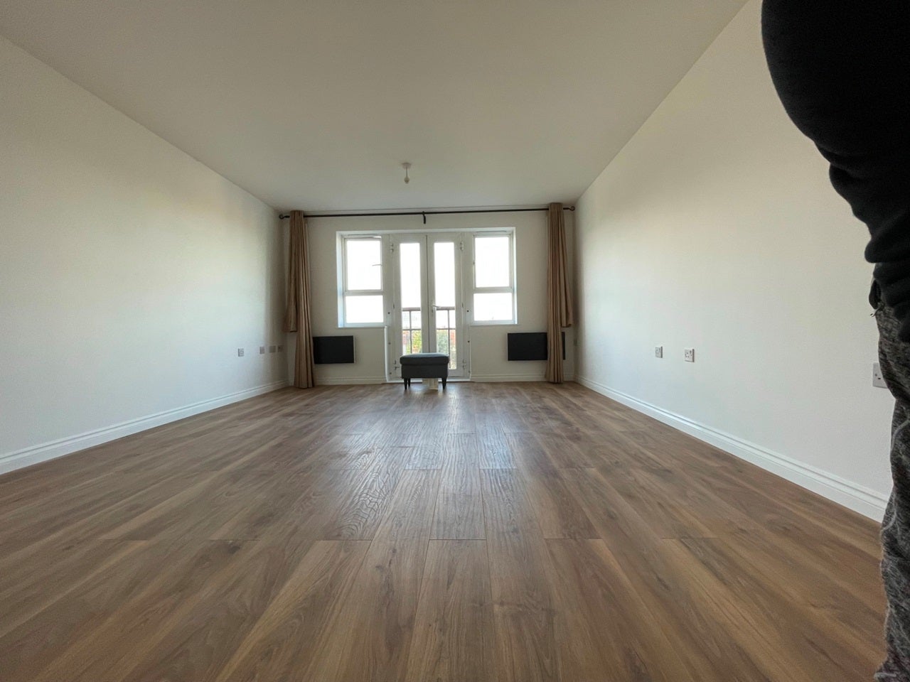 Flat Rookery Way in Greater London