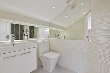 Flat Perry Vale in Greater London