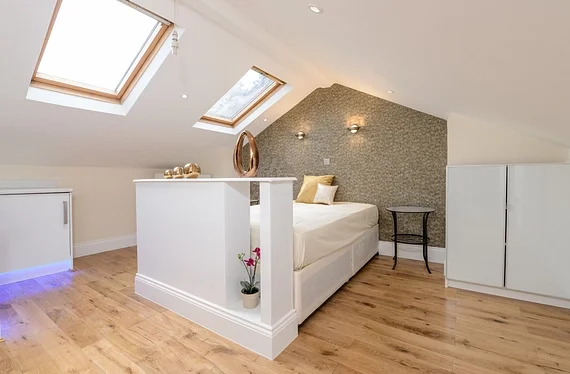 Flat Perry Vale in Greater London