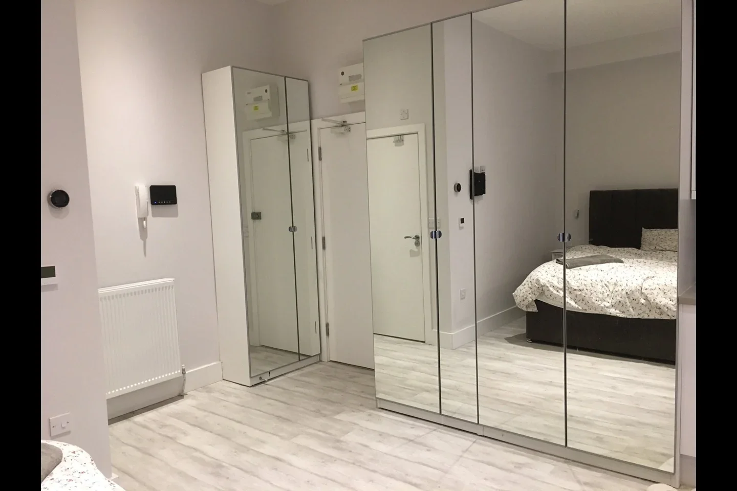 Room Adolphus Road in Greater London