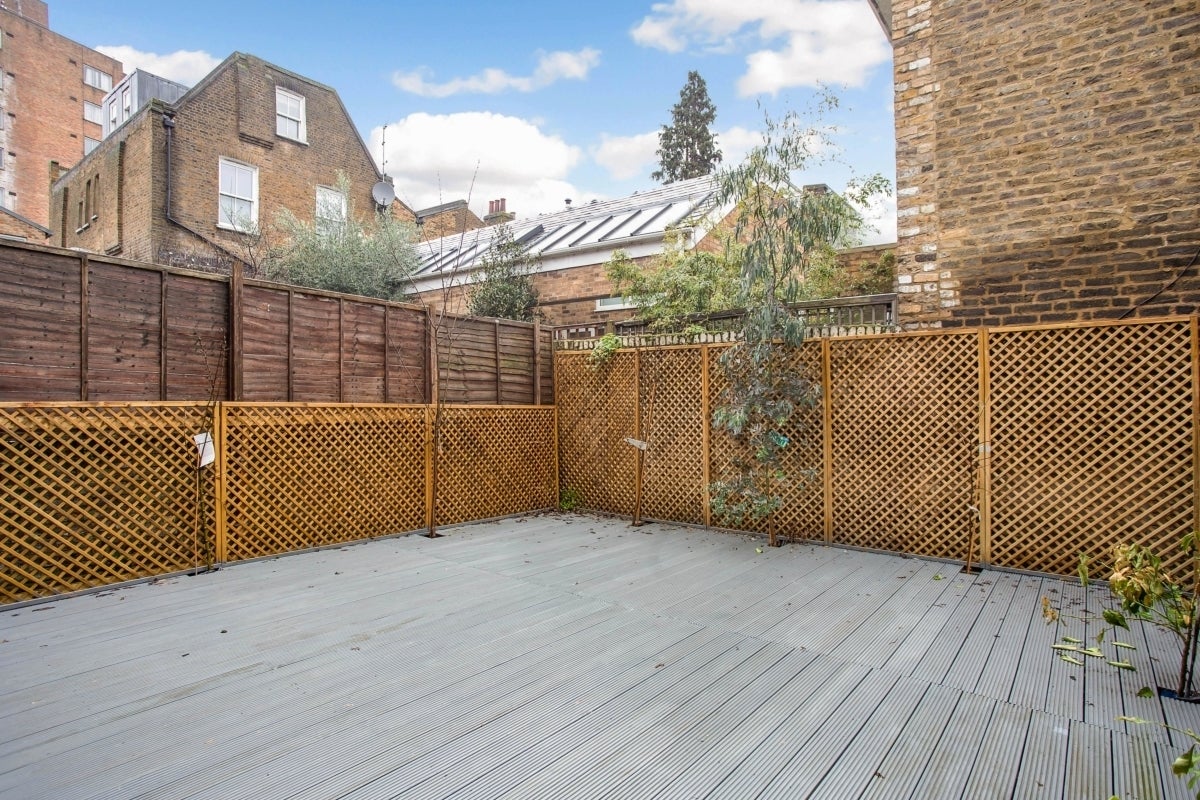 Flat Shirland Road in City of Westminster