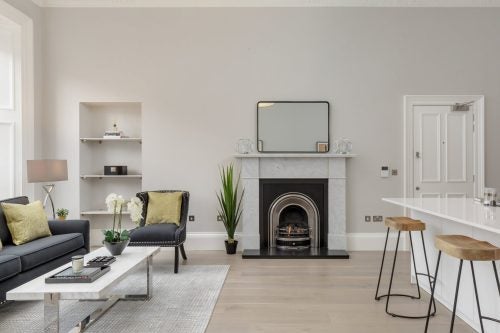 Flat Melville Street in City of Edinburgh