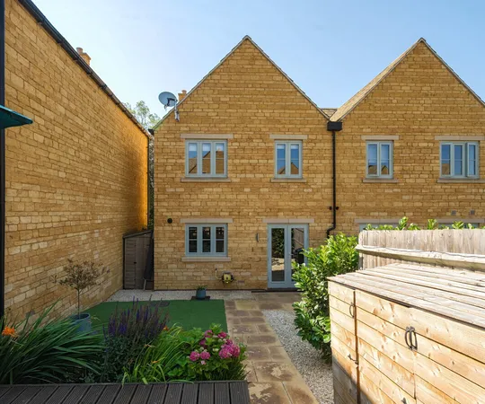 Flat New Barrels Pitch in Cotswold District