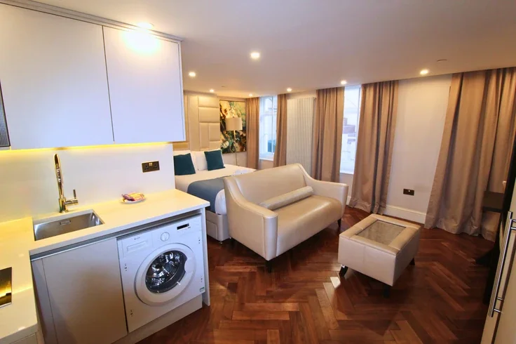 Flat Baker Street in City of Westminster