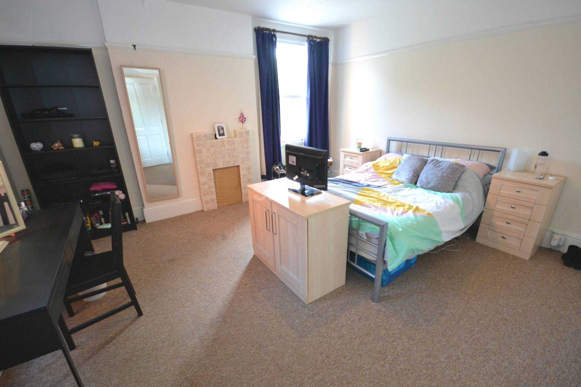 Flat College Road in Reading