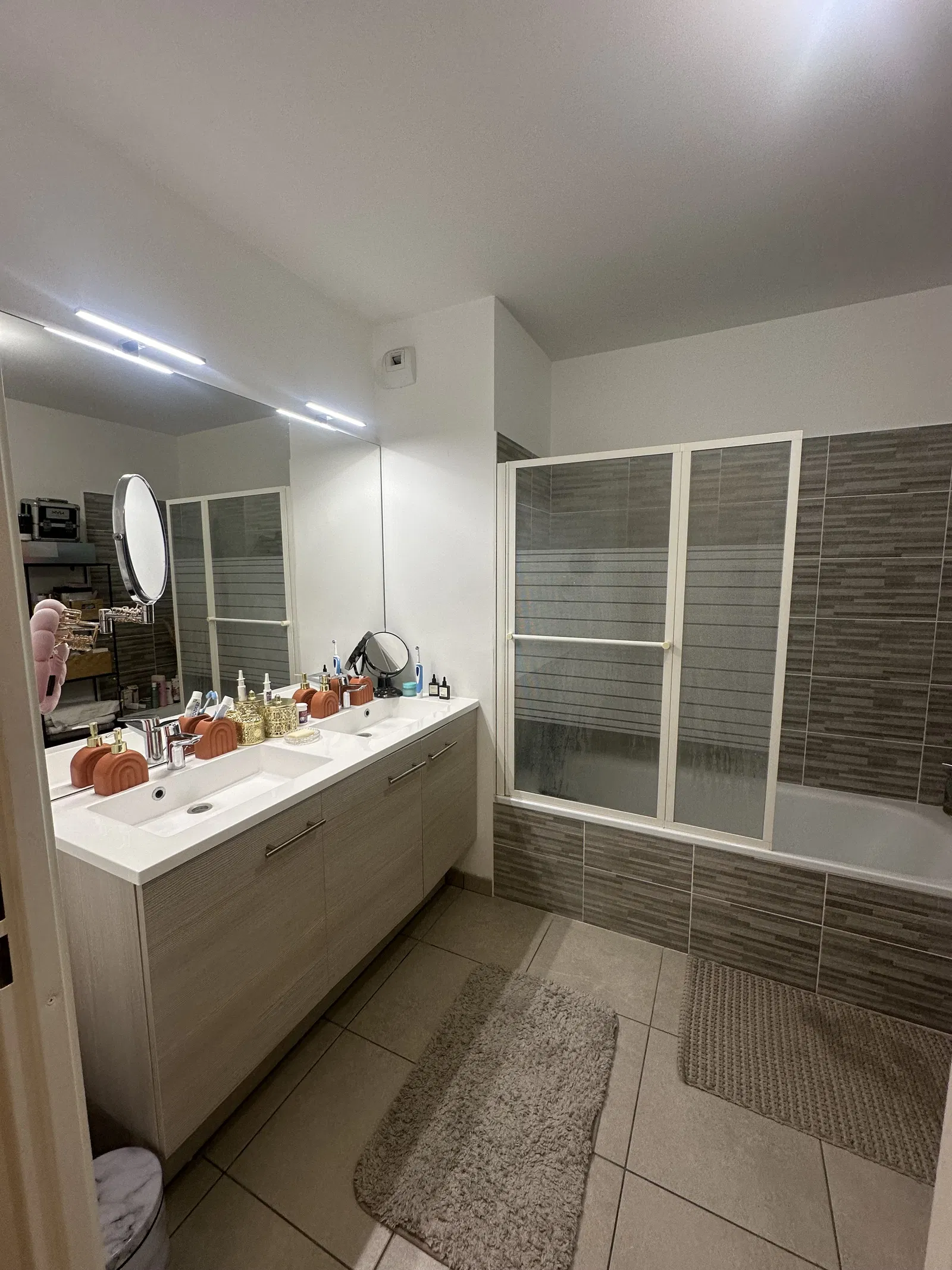 Chambre Rue Vaillant-Couturier à Vénissieux