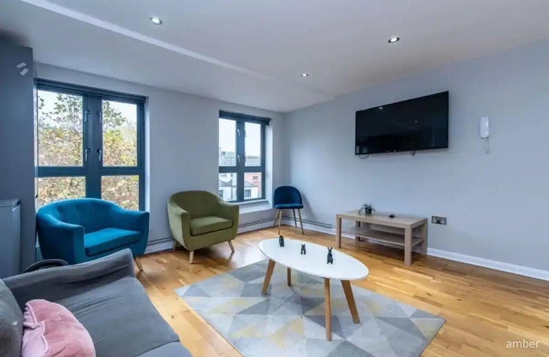 Room Malin Hill in Nottingham