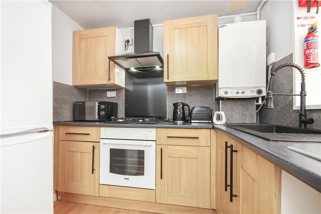 Room Coppermill Road in Sunnymeads