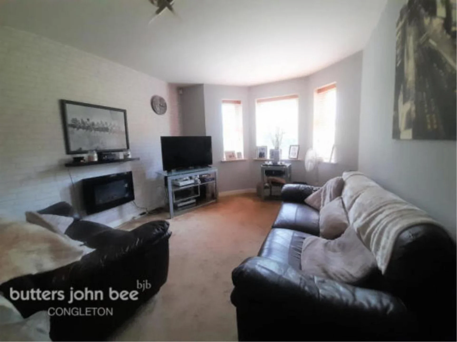 Flat Fairfax Close in Staffordshire Moorlands
